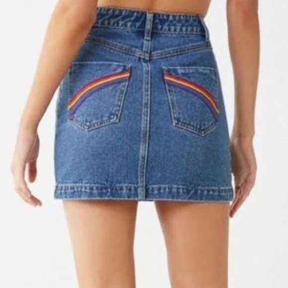 Forever 21 Denim Mini Jean Skirt Size M Rainbow Pride Pockets - Picture 2 of 12